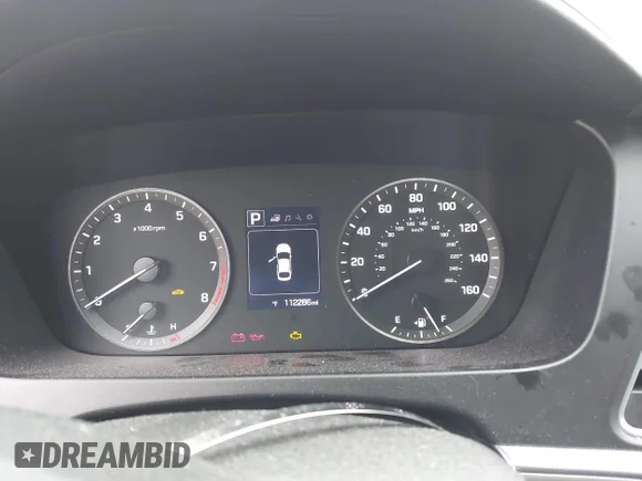 ✅ 2015 Hyundai Sonata Sport • VIN: 5NPE34AF6FH188610 • Lot: 44628358. Wystawiony na IAAI z przebiegiem 112 286 mil. Bezpłatny archiwum sprzedaży aukcyjnych z USA i szczegółowy raport historii pojazdu na DreamBid. Zdjęcie 7.