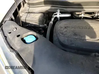 ✅ 2018 Honda Pilot EX-L • VIN: 5FNYF5H57JB021865 • Lot: 85387415. Listed on Copart with 114,728 mi. Free auction sales archive from the USA and detailed vehicle history report at DreamBid. Image 16.