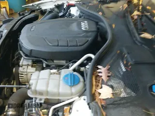 ✅ 2018 Audi A6 Premium • VIN: WAUC8AFC1JN074669 • Лот: 43576962. Опубликован ранее на IAAI с пробегом 145 876 миль. Бесплатный доступ к архиву аукционных продаж из США и подробный отчёт об истории автомобиля на DreamBid. Изображение 19.