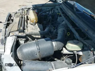 ✅ 2002 Ford F-250 XL • VIN: 1FTNX21L82EA78294 • Лот: 42001686. Опубликован ранее на IAAI с пробегом 2 852 130 миль. Бесплатный доступ к архиву аукционных продаж из США и подробный отчёт об истории автомобиля на DreamBid. Изображение 20.