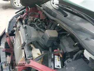 ✅ 2016 Toyota Sienna LE • VIN: 5TDKK3DC9GS728500 • Lot: 43289979. Wystawiony na IAAI z przebiegiem 228 076 mil. Bezpłatny archiwum sprzedaży aukcyjnych z USA i szczegółowy raport historii pojazdu na DreamBid. Zdjęcie 19.