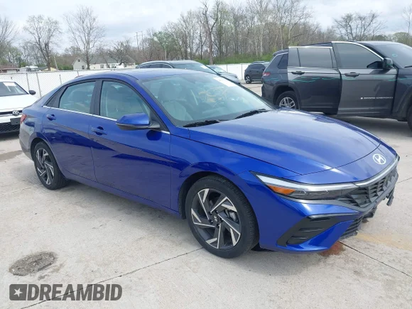 ✅ 2025 Hyundai Elantra Limited • VIN: KMHLN4DJ9SU165383 • Lot: 44783798. Wystawiony na IAAI z przebiegiem 20 004 mil. Bezpłatny archiwum sprzedaży aukcyjnych z USA i szczegółowy raport historii pojazdu na DreamBid. Zdjęcie 1.