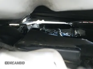 ✅ 2016 Mitsubishi Outlander SE • VIN: JA4AZ3A30GZ034797 • Lot: 43603646. Wystawiony na IAAI z przebiegiem 220 880 mil. Bezpłatny archiwum sprzedaży aukcyjnych z USA i szczegółowy raport historii pojazdu na DreamBid. Zdjęcie 19.