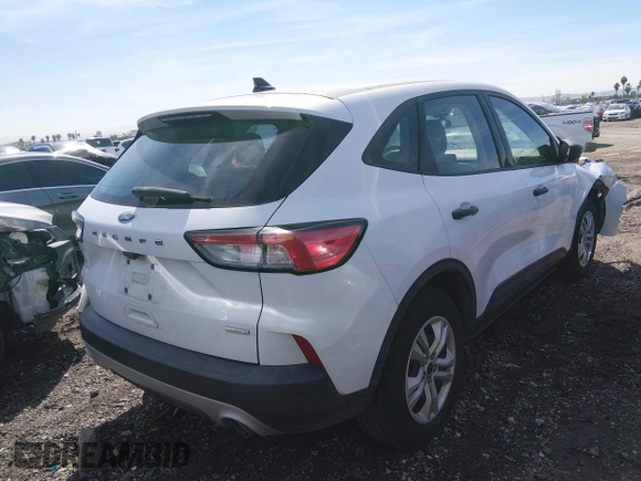 ✅ 2020 Ford Escape S • VIN: 1FMCU0F66LUB11612 • Lot: 44384077. Wystawiony na IAAI z przebiegiem 81 947 mil. Bezpłatny archiwum sprzedaży aukcyjnych z USA i szczegółowy raport historii pojazdu na DreamBid. Zdjęcie 4.