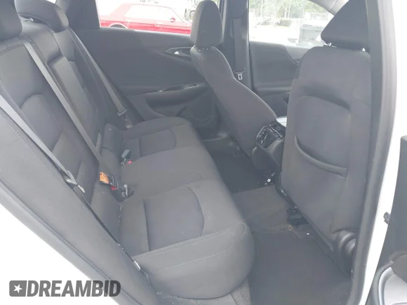 ✅ 2024 Chevrolet Malibu LT • VIN: 1G1ZD5ST6RF131629 • Lot: 45126788. Wystawiony na IAAI z przebiegiem 50 952 mil. Bezpłatny archiwum sprzedaży aukcyjnych z USA i szczegółowy raport historii pojazdu na DreamBid. Zdjęcie 8.