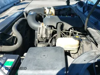 ✅ 2006 GMC Sierra 1500 SLE1 • VIN: 2GTEC13T761124935 • Lot: 43475299. Listed on IAAI with 245,428 mi. Free auction sales archive from the USA and detailed vehicle history report at DreamBid. Image 12.