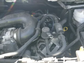 ✅ 2021 Ford Transit Cargo • VIN: 1FTBR1C84MKA19487 • Lot: 42639462. Wystawiony na IAAI z przebiegiem 69 332 mil. Bezpłatny archiwum sprzedaży aukcyjnych z USA i szczegółowy raport historii pojazdu na DreamBid. Zdjęcie 20.