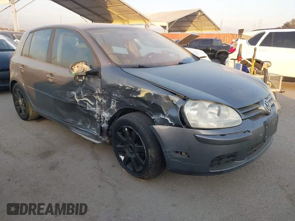 ✅ 2007 Volkswagen Rabbit • VIN: WVWDS71K97W053789 • Lot: 43979470. Wystawiony na IAAI z przebiegiem 198 707 mil. Bezpłatny archiwum sprzedaży aukcyjnych z USA i szczegółowy raport historii pojazdu na DreamBid. Zdjęcie 1.