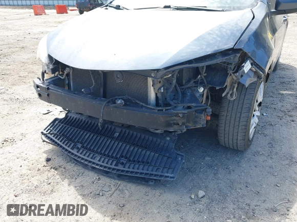 ✅ 2017 Toyota Corolla SE • VIN: 5YFBURHE3HP724736 • Lot: 44690789. Wystawiony na IAAI z przebiegiem 198 976 mil. Bezpłatny archiwum sprzedaży aukcyjnych z USA i szczegółowy raport historii pojazdu na DreamBid. Zdjęcie 6.