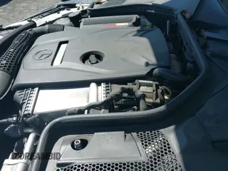 ✅ 2018 Mercedes-Benz C 300 • VIN: 55SWF4JBXJU239816 • Lot: 43149040. Wystawiony na IAAI z przebiegiem 76 647 mil. Bezpłatny archiwum sprzedaży aukcyjnych z USA i szczegółowy raport historii pojazdu na DreamBid. Zdjęcie 20.