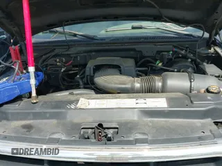 ✅ 2000 Ford F-150 XL • VIN: 1FTRX17L4YNA56742 • Lot: 43013895. Wystawiony na IAAI z przebiegiem Nie podano. Bezpłatny archiwum sprzedaży aukcyjnych z USA i szczegółowy raport historii pojazdu na DreamBid. Zdjęcie 12.