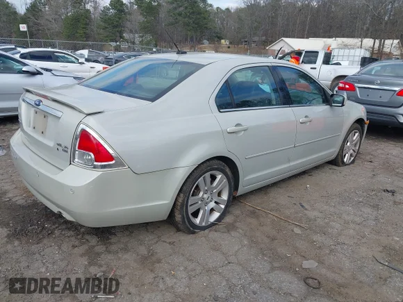 ✅ 2008 Ford Fusion SEL • VIN: 3FAHP02158R129647 • Лот: 44513239. Опубліковано раніше на IAAI з пробігом 62 654 миль. Безкоштовний доступ до архіву аукціонних продажів зі США та докладний звіт про історію автомобіля на DreamBid. Зображення 4.