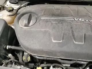 ✅ 2017 Jeep Cherokee Trailhawk L Plus • VIN: 1C4PJMBS5HW634219 • Lot: 81654735. Wystawiony na Copart z przebiegiem 58 140 mil. Bezpłatny archiwum sprzedaży aukcyjnych z USA i szczegółowy raport historii pojazdu na DreamBid. Zdjęcie 14.