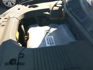 ✅ 2010 Lexus RX 450h • VIN: JTJBC1BAXA2014874 • Лот: 43452604. Опубликован ранее на IAAI с пробегом 104 311 миль. Бесплатный доступ к архиву аукционных продаж из США и подробный отчёт об истории автомобиля на DreamBid. Изображение 13.