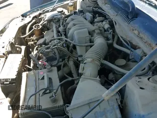 ✅ 1996 Ford Taurus GL • VIN: 1FALP52U5TG228826 • Lot: 42965591. Wystawiony na IAAI z przebiegiem 123 372 mil. Bezpłatny archiwum sprzedaży aukcyjnych z USA i szczegółowy raport historii pojazdu na DreamBid. Zdjęcie 16.