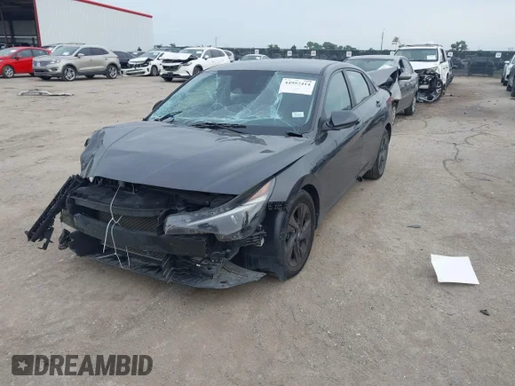 ✅ 2022 Hyundai Elantra SEL • VIN: 5NPLM4AG5NH068325 • Lot: 44997414. Wystawiony na IAAI z przebiegiem 59 448 mil. Bezpłatny archiwum sprzedaży aukcyjnych z USA i szczegółowy raport historii pojazdu na DreamBid. Zdjęcie 2.