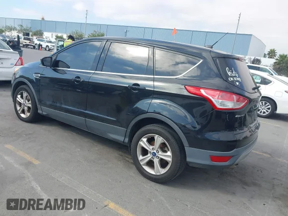 ✅ 2015 Ford Escape SE • VIN: 1FMCU9G97FUA31723 • Lot: 45485525. Wystawiony na IAAI z przebiegiem 158 603 mil. Bezpłatny archiwum sprzedaży aukcyjnych z USA i szczegółowy raport historii pojazdu na DreamBid. Zdjęcie 3.