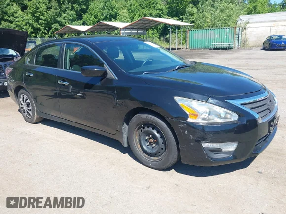 ✅ 2015 Nissan Altima SV • VIN: 1N4AL3AP7FC483492 • Лот: 45476301. Опубліковано раніше на IAAI з пробігом 61 964 миль. Безкоштовний доступ до архіву аукціонних продажів зі США та докладний звіт про історію автомобіля на DreamBid. Зображення 1.