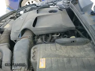 ✅ 2015 Mercedes-Benz GLA 250 • VIN: WDCTG4EB2FJ175454 • Lot: 42531752. Wystawiony na IAAI z przebiegiem 86 208 mil. Bezpłatny archiwum sprzedaży aukcyjnych z USA i szczegółowy raport historii pojazdu na DreamBid. Zdjęcie 19.