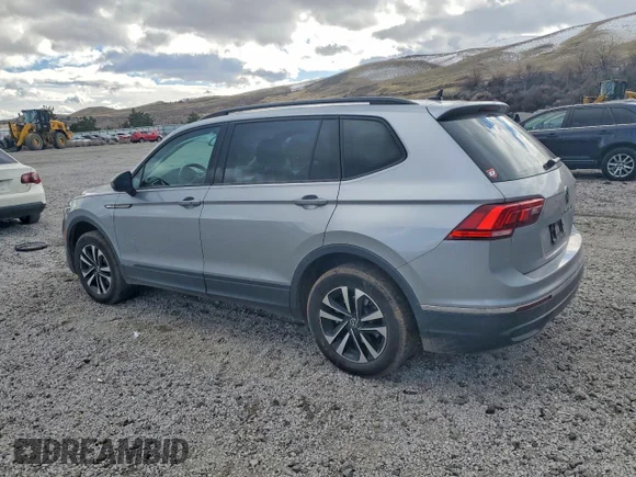 ✅ 2024 Volkswagen Tiguan S • VIN: 3VVFB7AX5RM035847 • Lot: 99883825. Wystawiony na Copart z przebiegiem 73 149 mil. Bezpłatny archiwum sprzedaży aukcyjnych z USA i szczegółowy raport historii pojazdu na DreamBid. Zdjęcie 2.