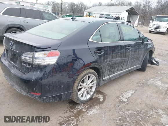 ✅ 2010 Lexus HS 250h • VIN: JTHBB1BA4A2007357 • Lot: 41319857. Listed on IAAI with 60,741 mi. Free auction sales archive from the USA and detailed vehicle history report at DreamBid. Image 4.