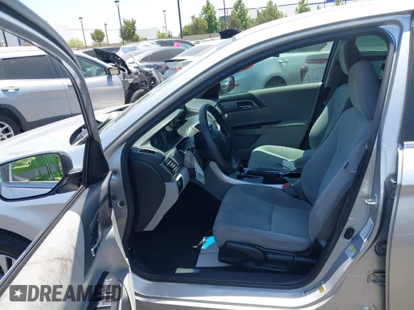 ✅ 2013 Honda Accord LX • VIN: 1HGCR2F37DA141634 • Lot: 45325814. Listed on IAAI with 192,166 mi. Free auction sales archive from the USA and detailed vehicle history report at DreamBid. Image 5.