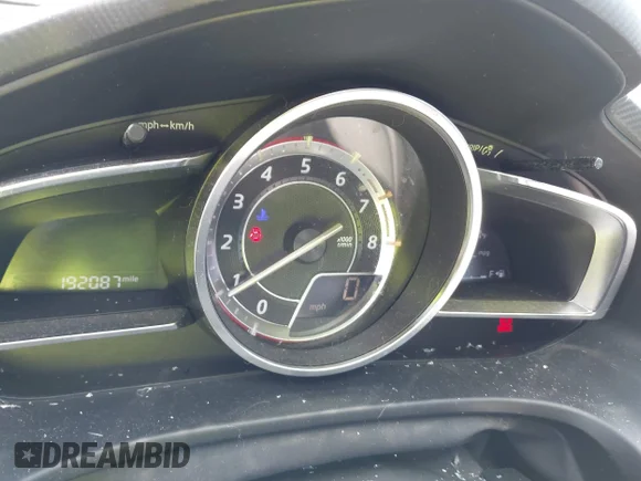 ✅ 2015 Mazda 3 S Touring • VIN: JM1BM1L35F1239846 • Лот: 44970339. Опубликован ранее на IAAI с пробегом 192 087 миль. Бесплатный доступ к архиву аукционных продаж из США и подробный отчёт об истории автомобиля на DreamBid. Изображение 7.