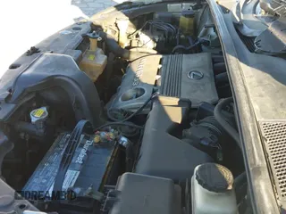 ✅ 2006 Lexus RX 330 • VIN: 2T2HA31U76C109200 • Лот: 43171220. Опубликован ранее на IAAI с пробегом 219 809 миль. Бесплатный доступ к архиву аукционных продаж из США и подробный отчёт об истории автомобиля на DreamBid. Изображение 12.