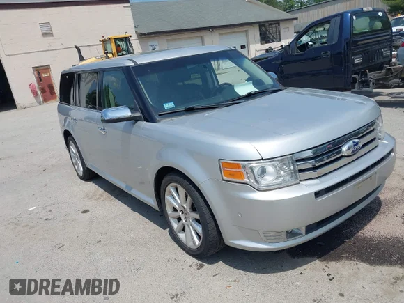 ✅ 2011 Ford Flex Limited • VIN: 2FMHK6DT5BBD34493 • Lot: 42579780. Wystawiony na IAAI z przebiegiem 143 091 mil. Bezpłatny archiwum sprzedaży aukcyjnych z USA i szczegółowy raport historii pojazdu na DreamBid. Zdjęcie 1.