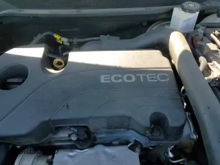 ✅ 2020 GMC Terrain SLT • VIN: 3GKALVEV5LL239505 • Lot: 80171975. Listed on Copart with 130,572 mi. Free auction sales archive from the USA and detailed vehicle history report at DreamBid. Image 16.