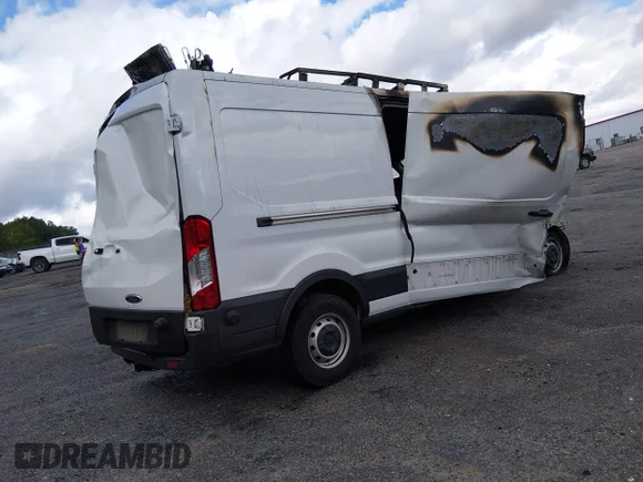 ✅ 2019 Ford Transit • VIN: 1FTYR2CM4KKA09519 • Лот: 45229572. Опубліковано раніше на IAAI з пробігом Не вказано. Безкоштовний доступ до архіву аукціонних продажів зі США та докладний звіт про історію автомобіля на DreamBid. Зображення 4.