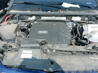 ✅ 2023 Audi Q5 Premium • VIN: WA1ABAFY8P2136760 • Lot: 42891420. Wystawiony na IAAI z przebiegiem 21 401 mil. Bezpłatny archiwum sprzedaży aukcyjnych z USA i szczegółowy raport historii pojazdu na DreamBid. Zdjęcie 21.