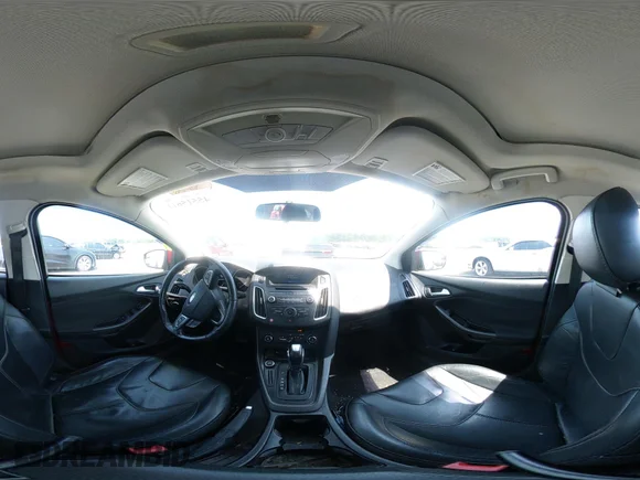 ✅ 2016 Ford Focus SE • VIN: 1FADP3K26GL329801 • Lot: 45515611. Wystawiony na IAAI z przebiegiem 198 710 mil. Bezpłatny archiwum sprzedaży aukcyjnych z USA i szczegółowy raport historii pojazdu na DreamBid. Zdjęcie 18.