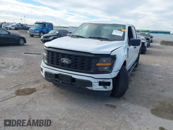 ✅ 2025 Ford F-150 STX • VIN: 1FTEW2KP6SKD09957 • Lot: 44067203. Wystawiony na IAAI z przebiegiem 15 179 mil. Bezpłatny archiwum sprzedaży aukcyjnych z USA i szczegółowy raport historii pojazdu na DreamBid. Zdjęcie 6.