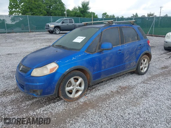 ✅ 2007 Suzuki SX4 • VIN: JS2YB413775101116 • Lot: 42352788. Wystawiony na IAAI z przebiegiem Nie podano. Bezpłatny archiwum sprzedaży aukcyjnych z USA i szczegółowy raport historii pojazdu na DreamBid. Zdjęcie 2.