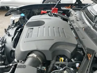 ✅ 2023 Land Rover Defender X • VIN: SALEX7EU2P2213481 • Lot: 42368968. Listed on IAAI with 12,903 mi. Free auction sales archive from the USA and detailed vehicle history report at DreamBid. Image 25.