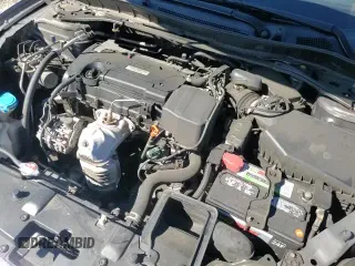 ✅ 2017 Honda Accord EX-L • VIN: 1HGCR2F9XHA020154 • Lot: 69988205. Listed on Copart with 148,275 mi. Free auction sales archive from the USA and detailed vehicle history report at DreamBid. Image 13.