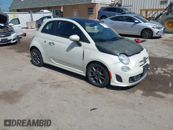 ✅ 2016 FIAT 500 Abarth • VIN: 3C3CFFFH3GT161536 • Лот: 42340457. Опубликован ранее на IAAI с пробегом 85 813 миль. Бесплатный доступ к архиву аукционных продаж из США и подробный отчёт об истории автомобиля на DreamBid. Изображение 1.
