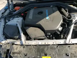 ✅ 2019 BMW 5 Series 530e • VIN: WBAJA9C52KB393565 • Лот: 84208515. Опубликован ранее на Copart с пробегом 117 444 миль. Бесплатный доступ к архиву аукционных продаж из США и подробный отчёт об истории автомобиля на DreamBid. Изображение 14.