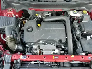 ✅ 2023 GMC Terrain SLE • VIN: 3GKALTEG2PL252627 • Lot: 84165485. Listed on Copart with 34,463 mi. Free auction sales archive from the USA and detailed vehicle history report at DreamBid. Image 13.