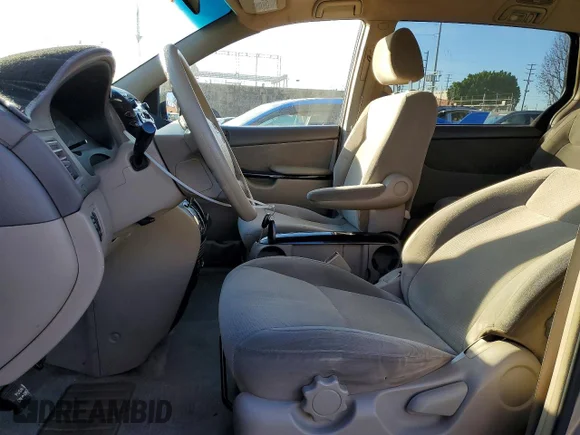 ✅ 2004 Toyota Sienna LE • VIN: 5TDZA23C54S050322 • Lot: 73834455. Wystawiony na Copart z przebiegiem 196 459 mil. Bezpłatny archiwum sprzedaży aukcyjnych z USA i szczegółowy raport historii pojazdu na DreamBid. Zdjęcie 7.