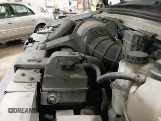 ✅ 2007 Ford Econoline Passenger XL • VIN: 1FBNE31L67DA26594 • Lot: 41753476. Wystawiony na IAAI z przebiegiem 154 709 mil. Bezpłatny archiwum sprzedaży aukcyjnych z USA i szczegółowy raport historii pojazdu na DreamBid. Zdjęcie 12.