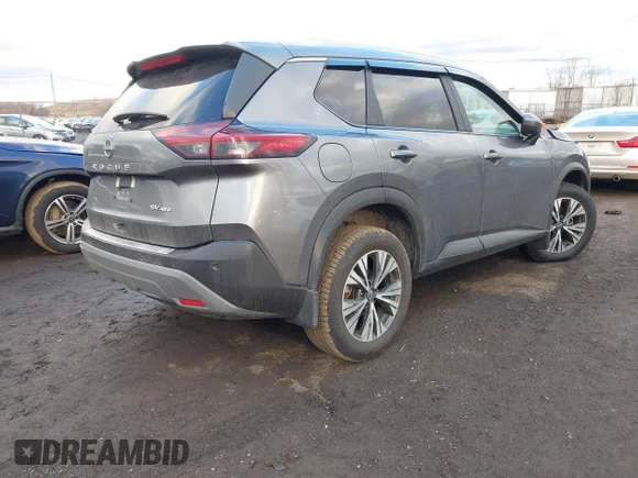 ✅ 2023 Nissan Rogue SV • VIN: 5N1BT3BB0PC879164 • Lot: 44064955. Wystawiony na IAAI z przebiegiem 32 367 mil. Bezpłatny archiwum sprzedaży aukcyjnych z USA i szczegółowy raport historii pojazdu na DreamBid. Zdjęcie 4.