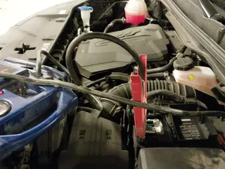 ✅ 2023 Kia Carnival LX • VIN: KNDNB4H38P6279484 • Lot: 41673324. Listed on IAAI with 38,389 mi. Free auction sales archive from the USA and detailed vehicle history report at DreamBid. Image 21.