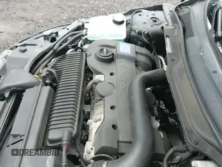 ✅ 2011 Volvo S40 • VIN: YV1672MS3B2549609 • Lot: 43617796. Wystawiony na IAAI z przebiegiem 163 673 mil. Bezpłatny archiwum sprzedaży aukcyjnych z USA i szczegółowy raport historii pojazdu na DreamBid. Zdjęcie 13.