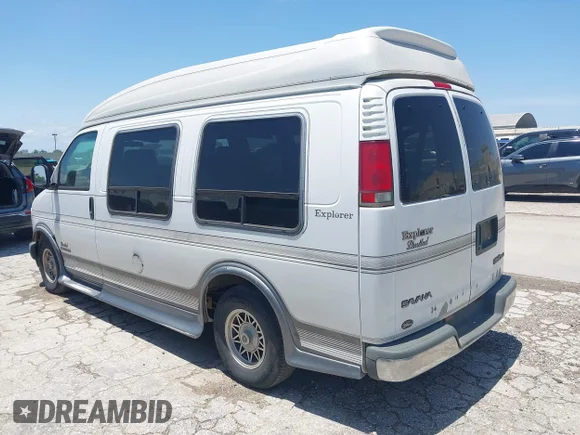 ✅ 1997 GMC Savana Cargo YF7 • VIN: 1GDFG15R5V1097406 • Lot: 45150747. Wystawiony na IAAI z przebiegiem 130 701 mil. Bezpłatny archiwum sprzedaży aukcyjnych z USA i szczegółowy raport historii pojazdu na DreamBid. Zdjęcie 3.