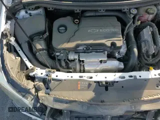 ✅ 2017 Chevrolet Cruze LT • VIN: 1G1BE5SM6H7104379 • Lot: 81688005. Wystawiony na Copart z przebiegiem 116 737 mil mil. Skorzystaj z bezpłatnego archiwum sprzedaży aukcyjnych z USA i zobacz szczegółowy raport historii pojazdu na DreamBid. Zdjęcie 16.