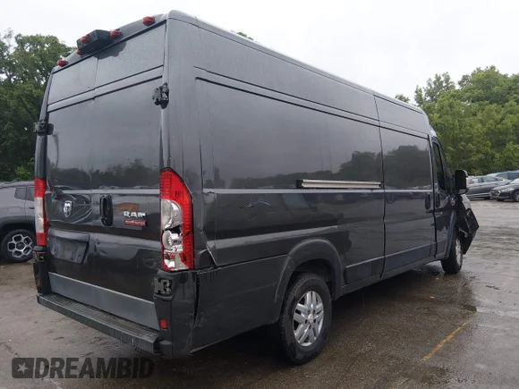 ✅ 2015 Ram ProMaster Cargo • VIN: 3C6URVJG2FE506226 • Lot: 45192353. Wystawiony na IAAI z przebiegiem 292 971 mil. Bezpłatny archiwum sprzedaży aukcyjnych z USA i szczegółowy raport historii pojazdu na DreamBid. Zdjęcie 4.