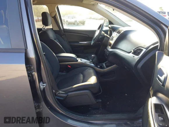 ✅ 2018 Dodge Journey SE • VIN: 3C4PDCAB4JT302609 • Lot: 44890282. Listed on IAAI with 112,284 mi. Free auction sales archive from the USA and detailed vehicle history report at DreamBid. Image 5.