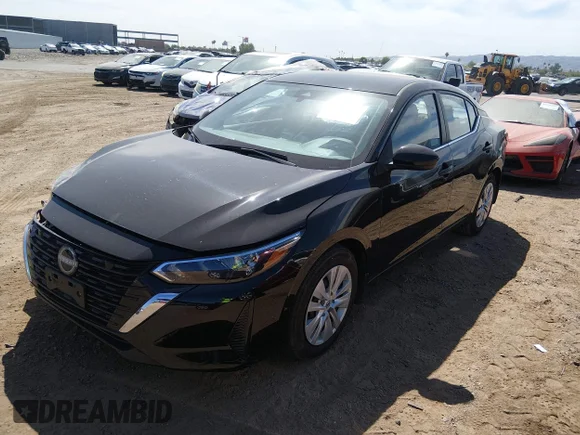 ✅ 2025 Nissan Sentra S • VIN: 3N1AB8BV1SY351128 • Lot: 45241416. Wystawiony na IAAI z przebiegiem 14 848 mil. Bezpłatny archiwum sprzedaży aukcyjnych z USA i szczegółowy raport historii pojazdu na DreamBid. Zdjęcie 2.